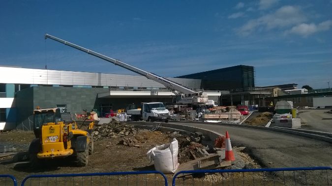 Green-tree supply roof garden products for Queen Elizabeth Hospital in Gateshead