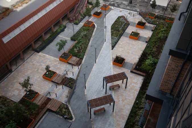 Green-tree soil used in prestigious Queens Walk development